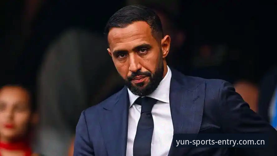 前马赛总监贝纳蒂亚亲述：拉比奥加盟背后的电话博弈与更衣室斗殴风波